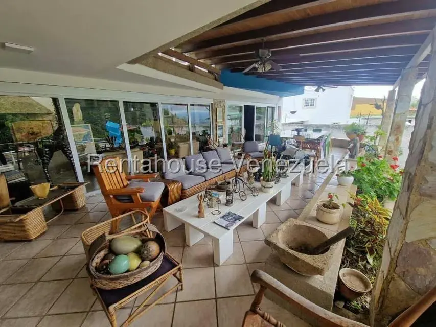 Casa (1 Nivel) en Venta en Lomas de La Lagunita, Distrito Metropolitano - 17
