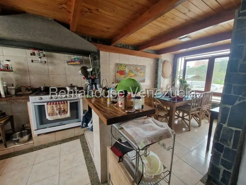 Casa (1 Nivel) en Venta en Lomas de La Lagunita, Distrito Metropolitano - 30