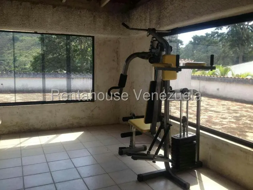 Casa (1 Nivel) en Venta en Lomas de La Lagunita, Distrito Metropolitano - 44