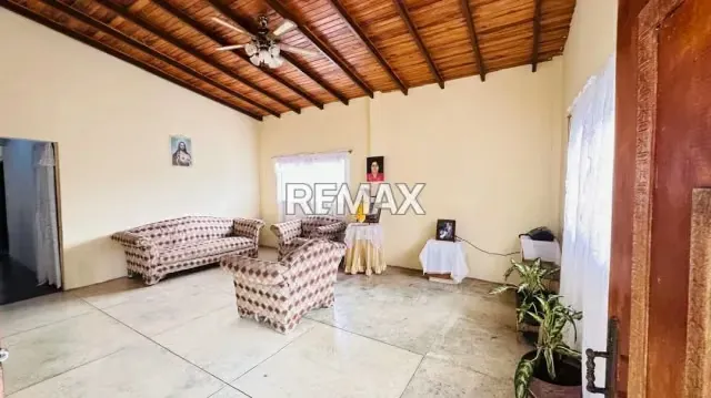 Se vende casa + Apartamento Adjunto+ terreno Ubicada en Lomas Blancas, Municipio Cardenas A pie de calle - 3