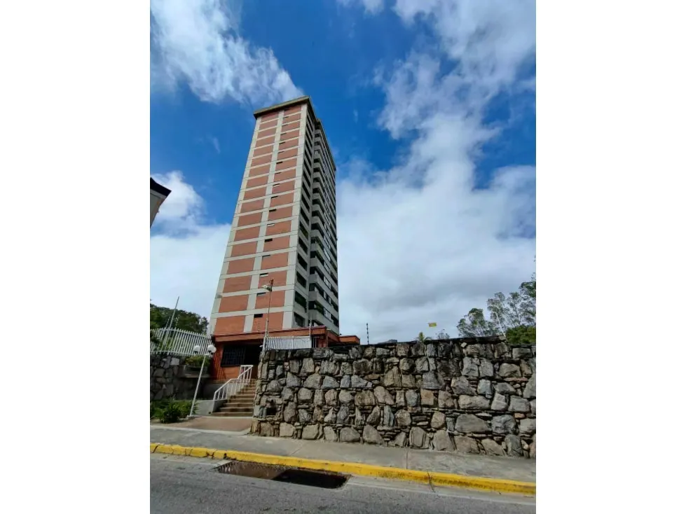 Se vende apartamento 230m2 Los Naranjos 6774