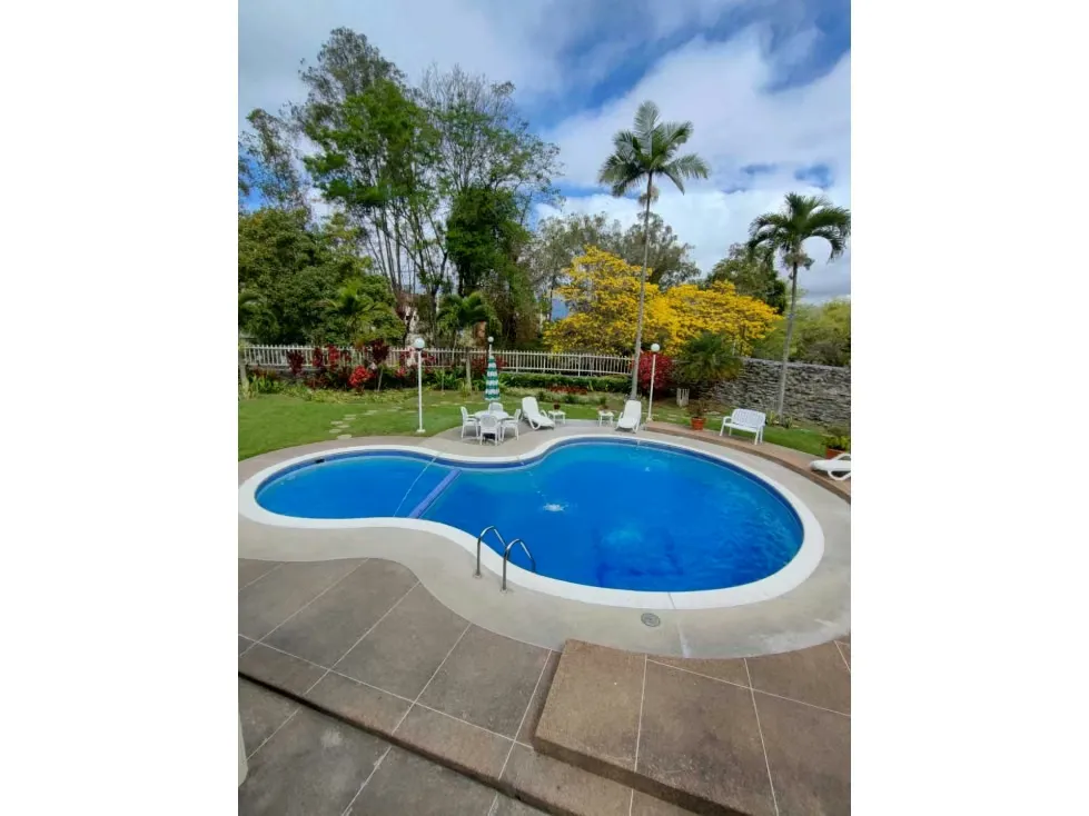 Se vende apartamento 230m2 Los Naranjos 6774 - 2