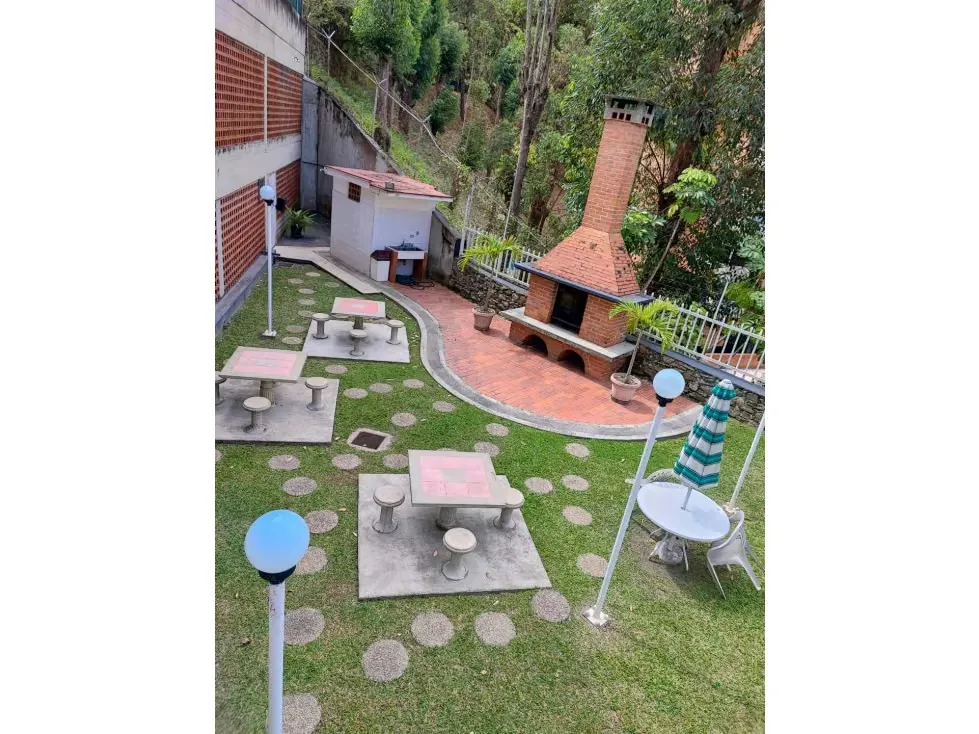 Se vende apartamento 230m2 Los Naranjos 6774 - 4