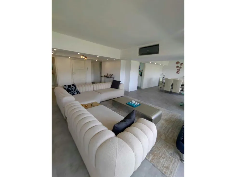Se vende apartamento 230m2 Los Naranjos 6774 - 10