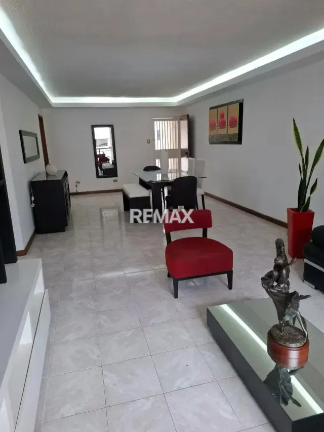 Alquiler Apartamento en Los Palos Grandes - 3