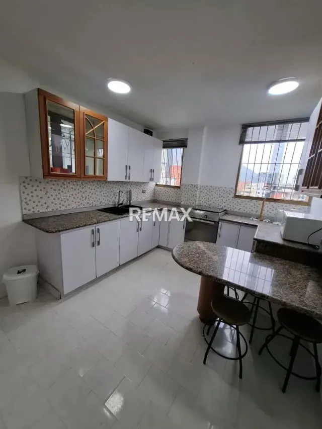 Alquiler Apartamento en Los Palos Grandes - 6