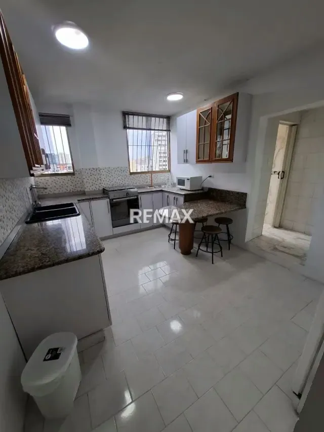 Alquiler Apartamento en Los Palos Grandes - 8