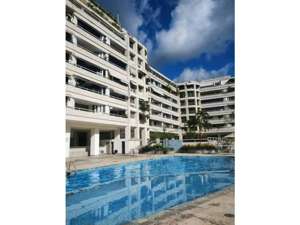 Vendo apartamento 157m2 Los Samanes 8425