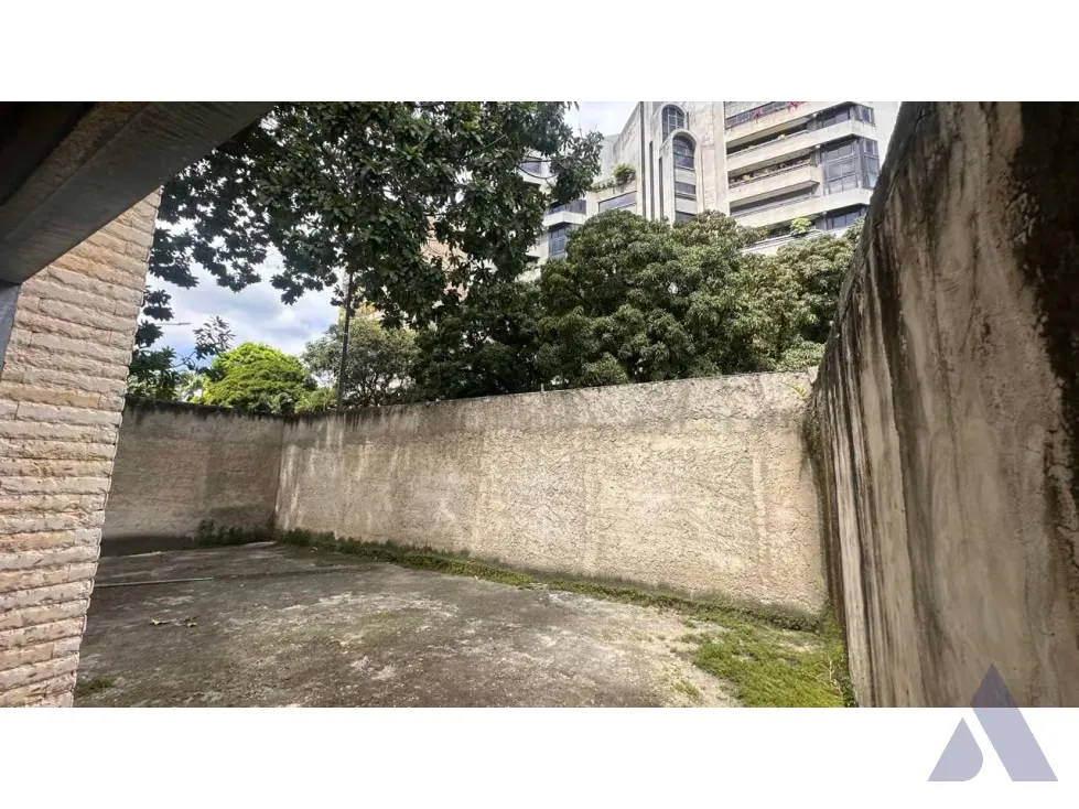 Vendo edificio c/ 3 plantas 1.018m2 La Castellana 1881ref. Verde - 30