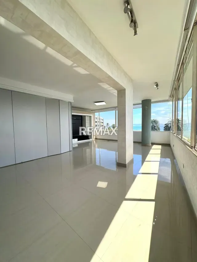 SE VENDE APARTAMENTO EN LECHERÍA FRENTE AL MAR CR COSTA DE PLATA - 13