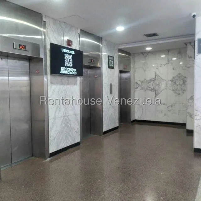 Oficina en Venta en Chuao, Distrito Metropolitano - 2
