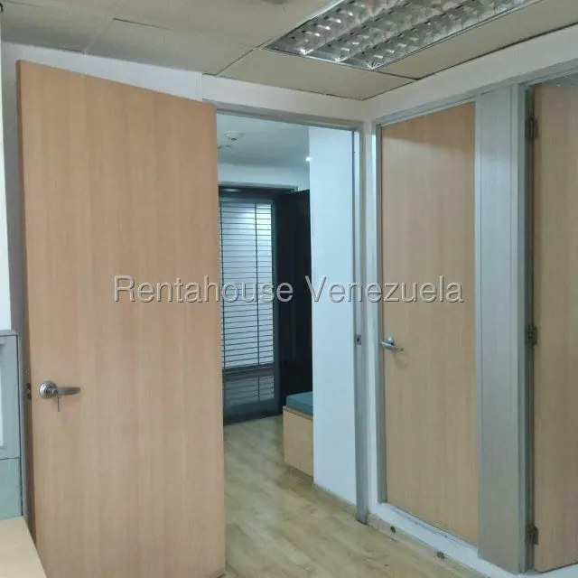Oficina en Venta en Chuao, Distrito Metropolitano - 11