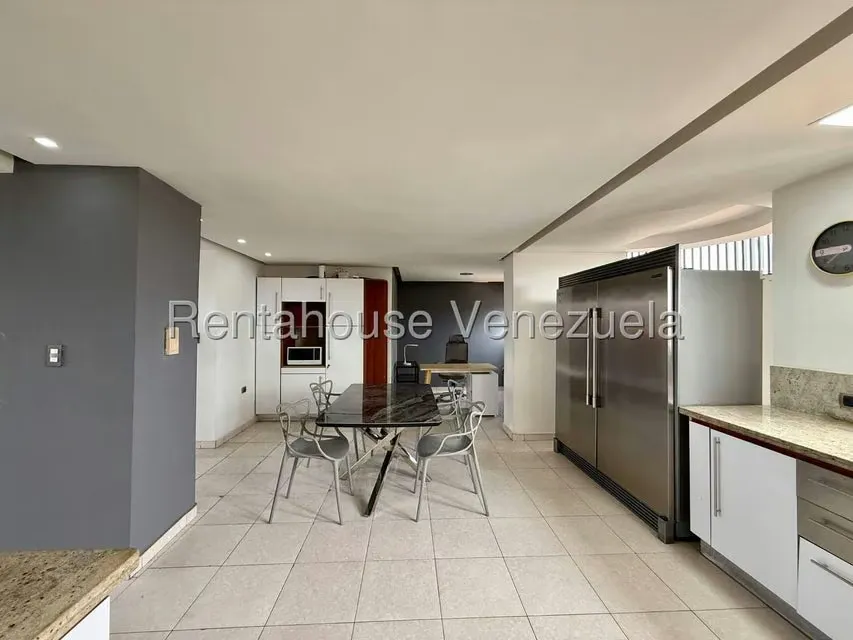 Apartamento (1 Nivel) en Venta en Del Este, Lara - 13