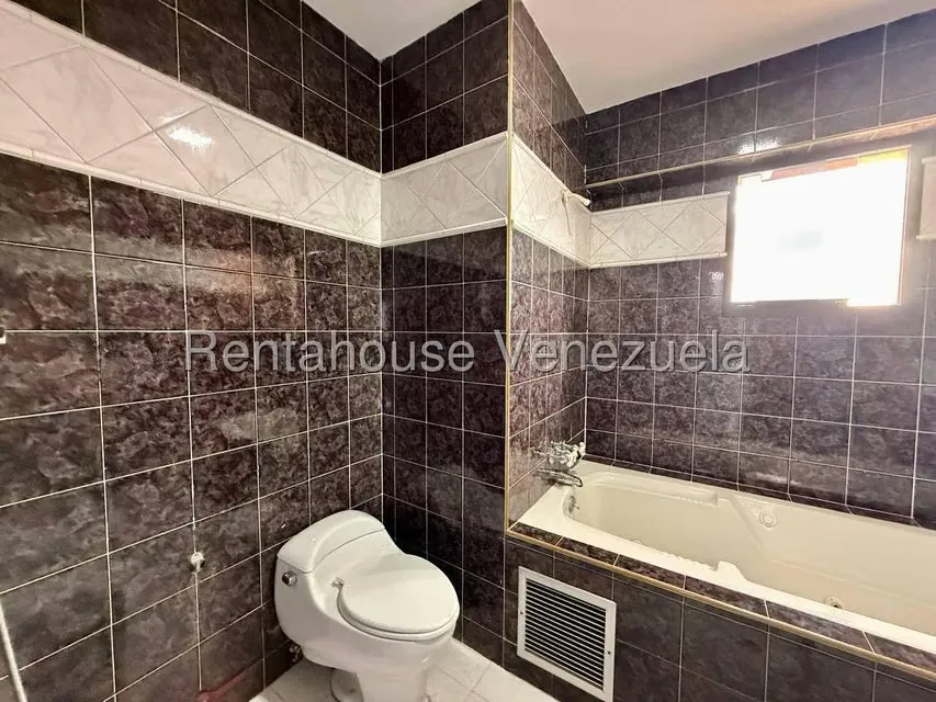 Apartamento (1 Nivel) en Venta en Del Este, Lara - 22