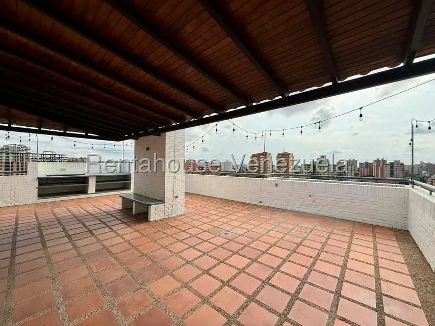 Apartamento (1 Nivel) en Venta en Del Este, Lara - 32