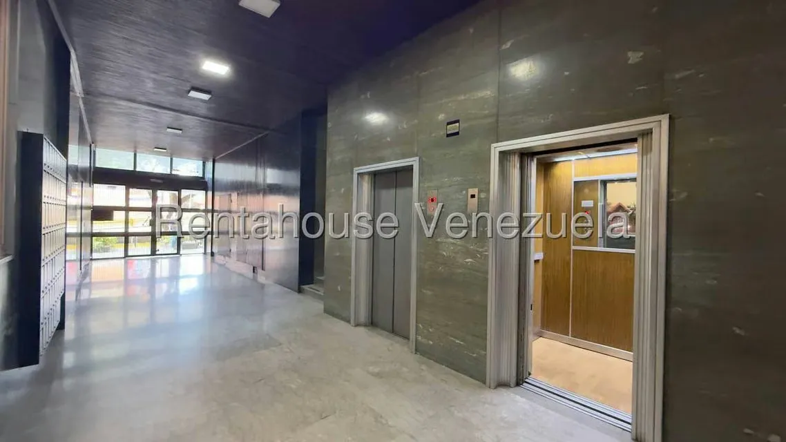 Apartamento (1 Nivel) en Venta en Los Ruices, Distrito Metropolitano - 36
