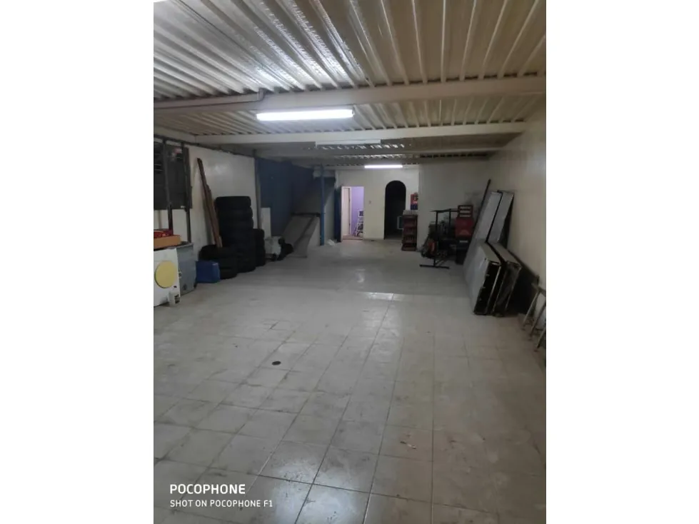 Alquilo edificio/local 542 m2 El Cementerio 8196 - 5