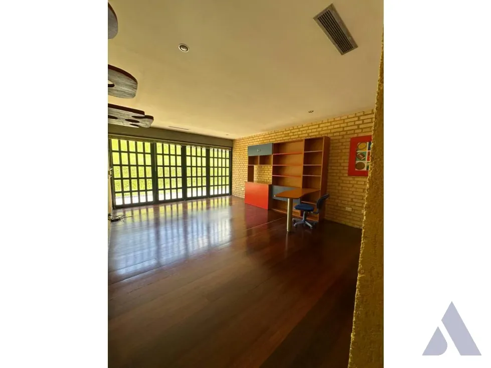 Vendo casa c/ jardines 560m2 Oripoto 3011 - 13