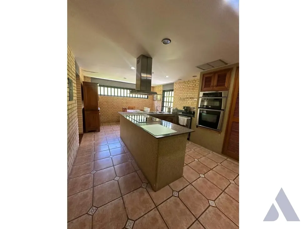 Vendo casa c/ jardines 560m2 Oripoto 3011 - 18
