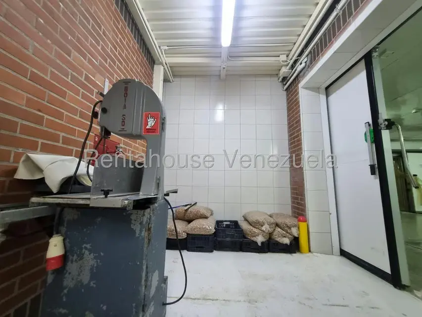 Industrial en Venta en Zona Industrial Las Vegas, Aragua - 32