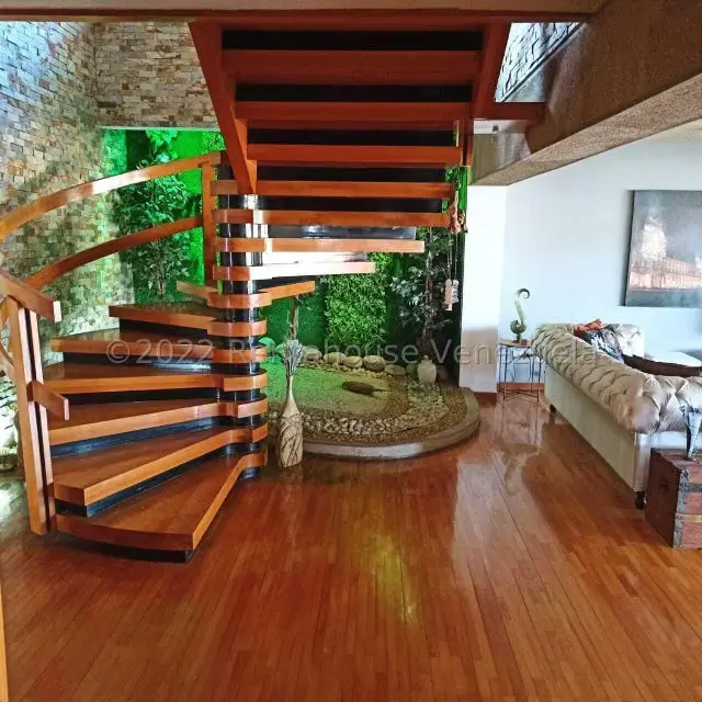 Apartamento (Penthouse) en Venta en La Florida, Distrito Metropolitano - 15