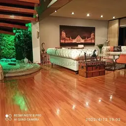 View 16