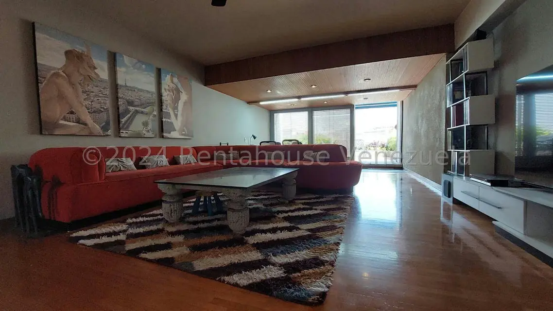 Apartamento (Penthouse) en Venta en La Florida, Distrito Metropolitano - 36