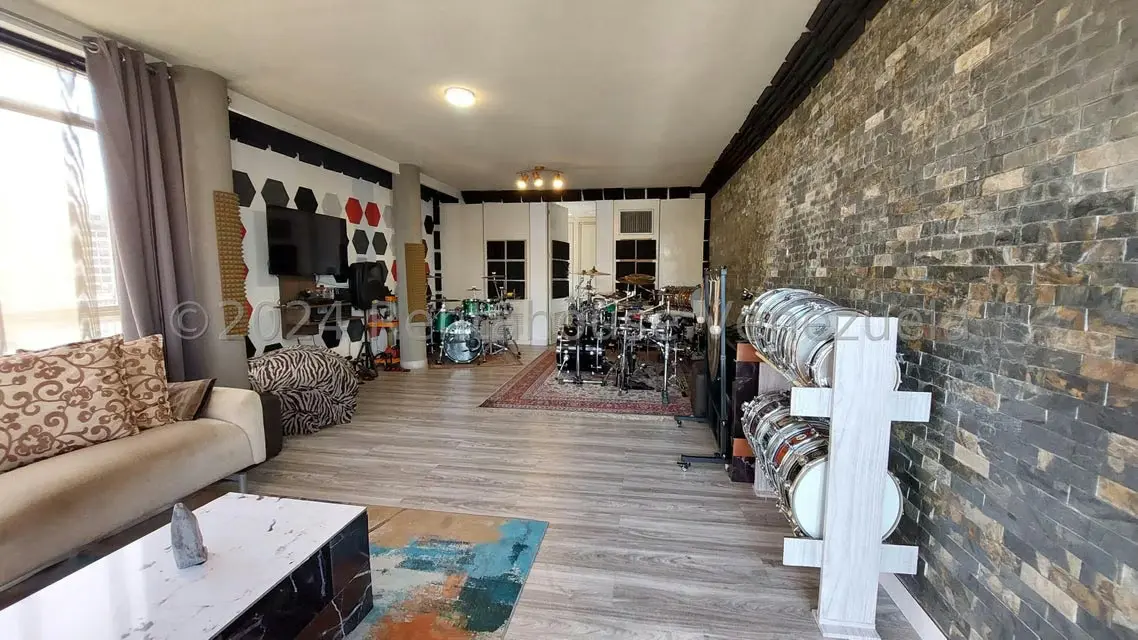Apartamento (Penthouse) en Venta en La Florida, Distrito Metropolitano - 45