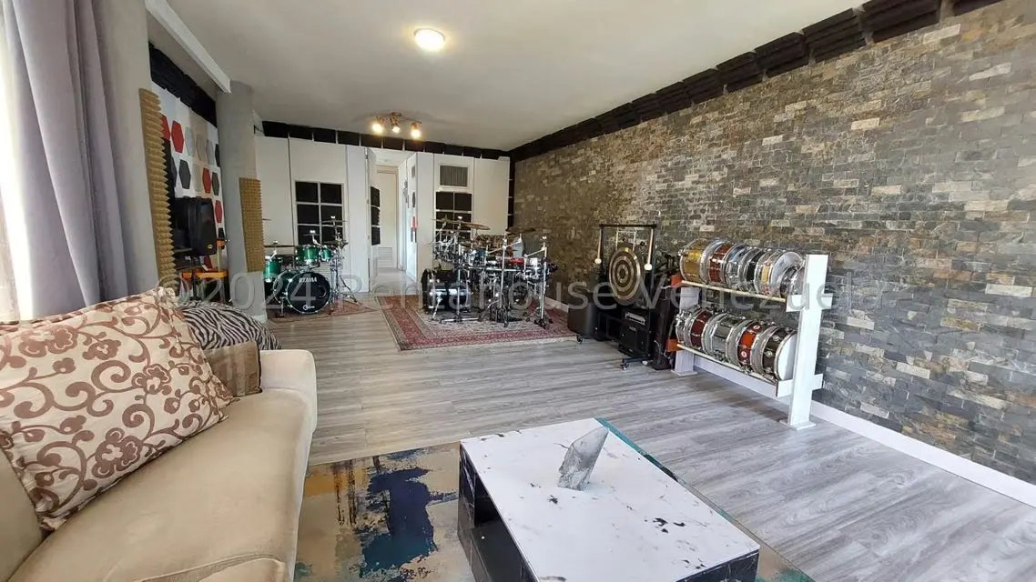 Apartamento (Penthouse) en Venta en La Florida, Distrito Metropolitano - 46