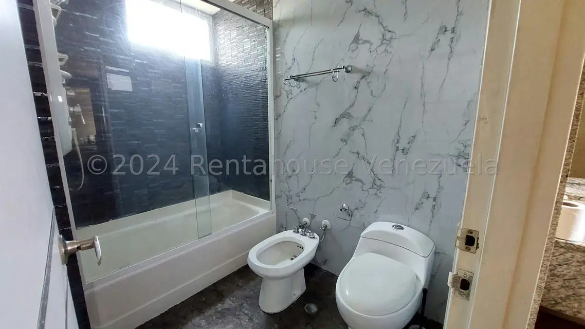 Apartamento (Penthouse) en Venta en La Florida, Distrito Metropolitano - 53