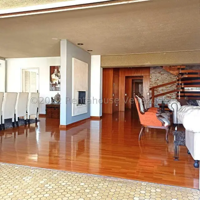 Apartamento (Penthouse) en Venta en La Florida, Distrito Metropolitano - 7