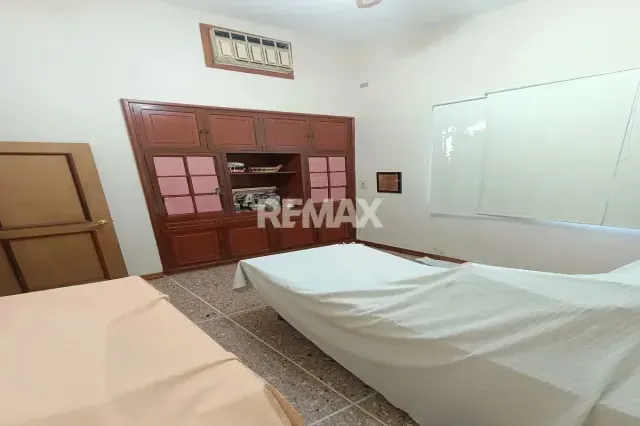 Tu Oasis Privado en el Corazón de la Ciudad, Urbanización La Villa - 18
