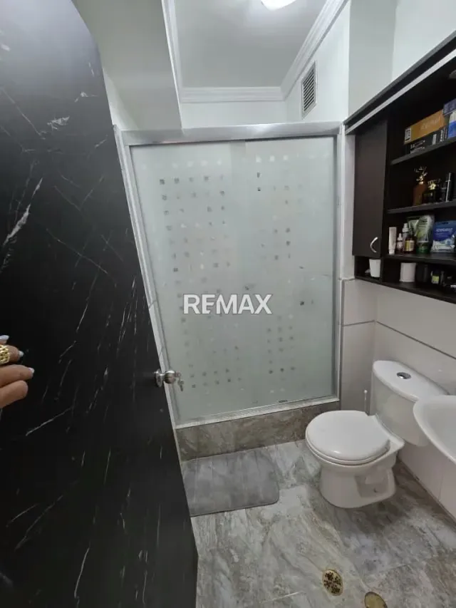 Hermoso apartamento totalmente remodelado y equipado - 15