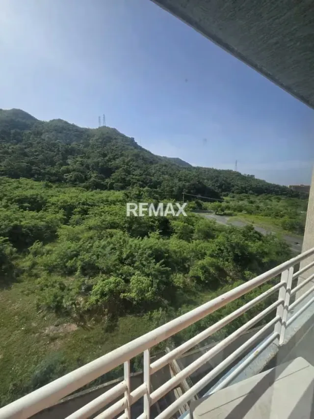 Hermoso apartamento totalmente remodelado y equipado - 16