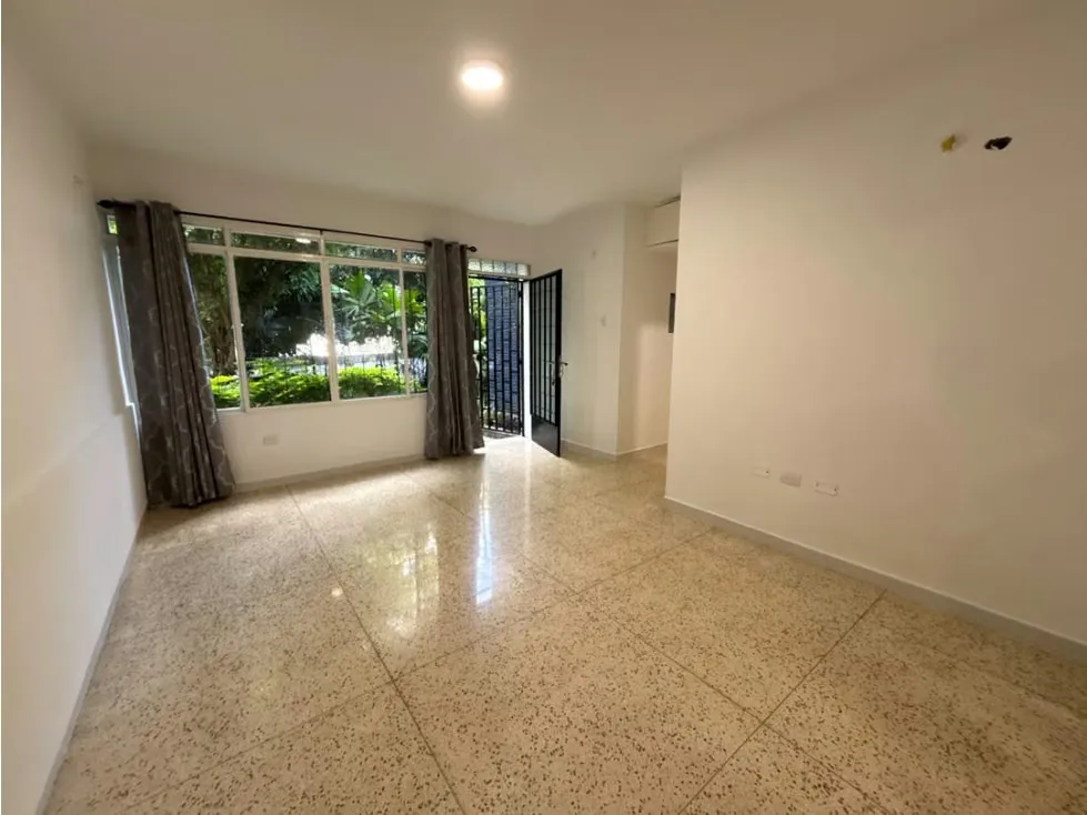 Se Alquila Anexo 60m² 1h/1b/1p El Marqués