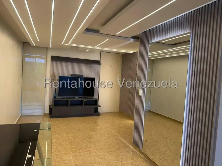 Apartamento (1 Nivel) en Alquiler en Colinas del Viento, Lara - 6