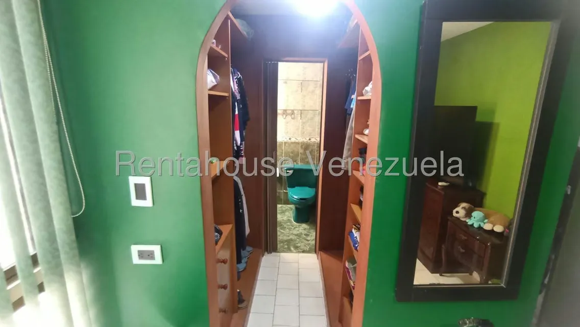 Apartamento (1 Nivel) en Venta en Lomas del Avila, Distrito Metropolitano - 14