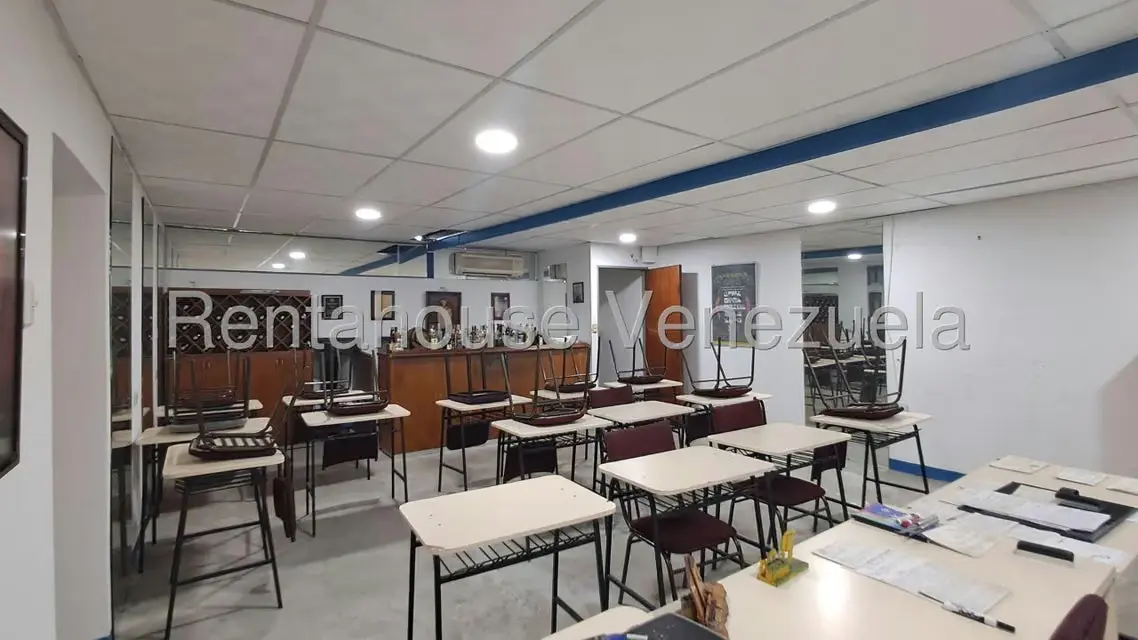 Casa (Multipes Niveles) en Venta en Parroquia Catedral, Lara - 16
