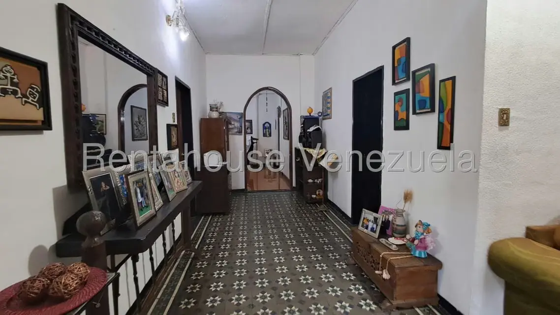 Casa (Multipes Niveles) en Venta en Parroquia Catedral, Lara - 4