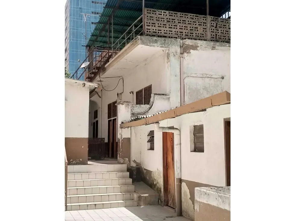 Casa Hotel de 1.627 m² en Pleno Centro de Caracas: Alta Re - 6