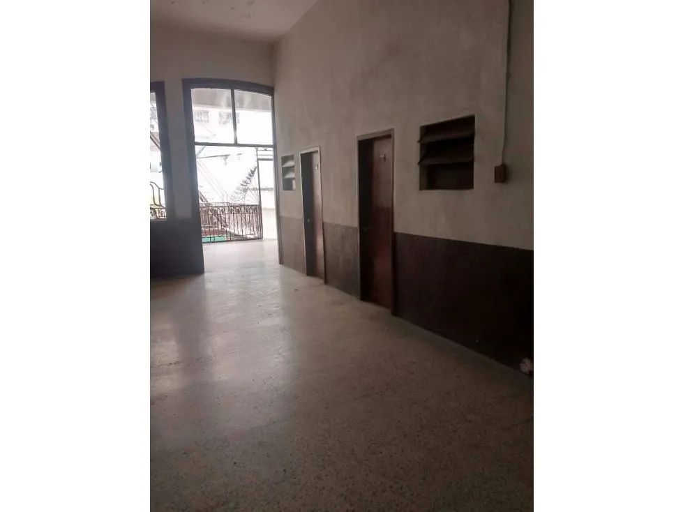 Casa Hotel de 1.627 m² en Pleno Centro de Caracas: Alta Re - 8