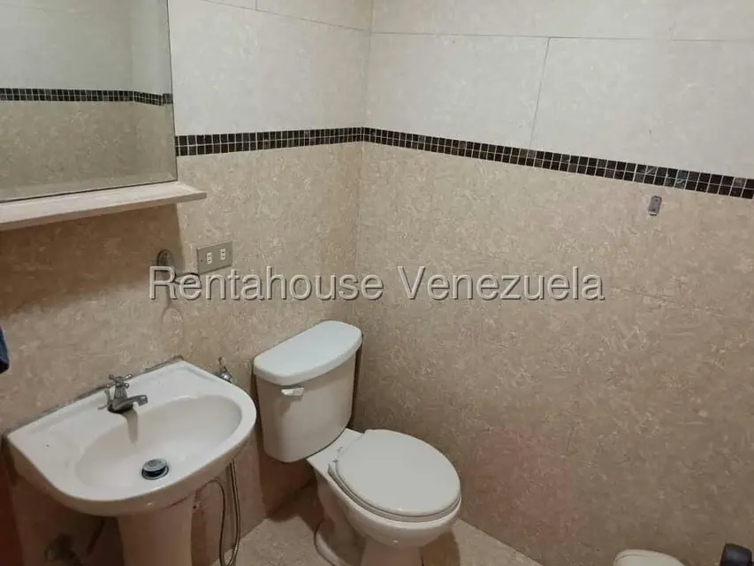 Casa (Multipes Niveles) en Venta en Colinas de Vista Alegre, Distrito Metropolitano - 17