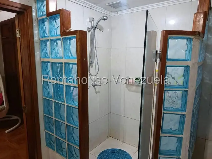 Casa (Multipes Niveles) en Venta en Colinas de Vista Alegre, Distrito Metropolitano - 21