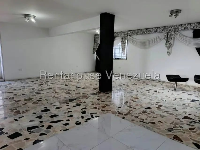 Casa (Multipes Niveles) en Venta en Colinas de Vista Alegre, Distrito Metropolitano - 35