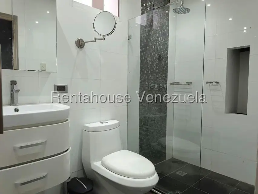 Casa (Multipes Niveles) en Venta en Colinas de Vista Alegre, Distrito Metropolitano - 58