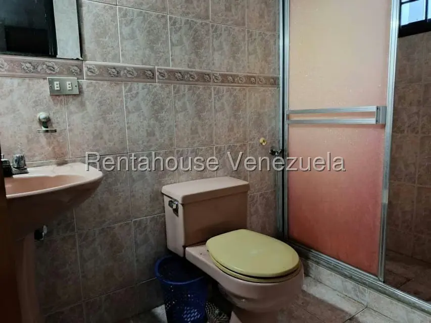 Casa (Multipes Niveles) en Venta en Colinas de Vista Alegre, Distrito Metropolitano - 70