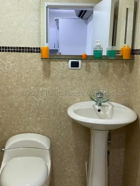 Casa (Multipes Niveles) en Venta en Colinas de Vista Alegre, Distrito Metropolitano - 98