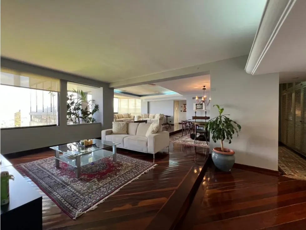 Se vende Apto 280m² 3h+s/3.5+sb/4p Colinas de Valle Arriba - 12