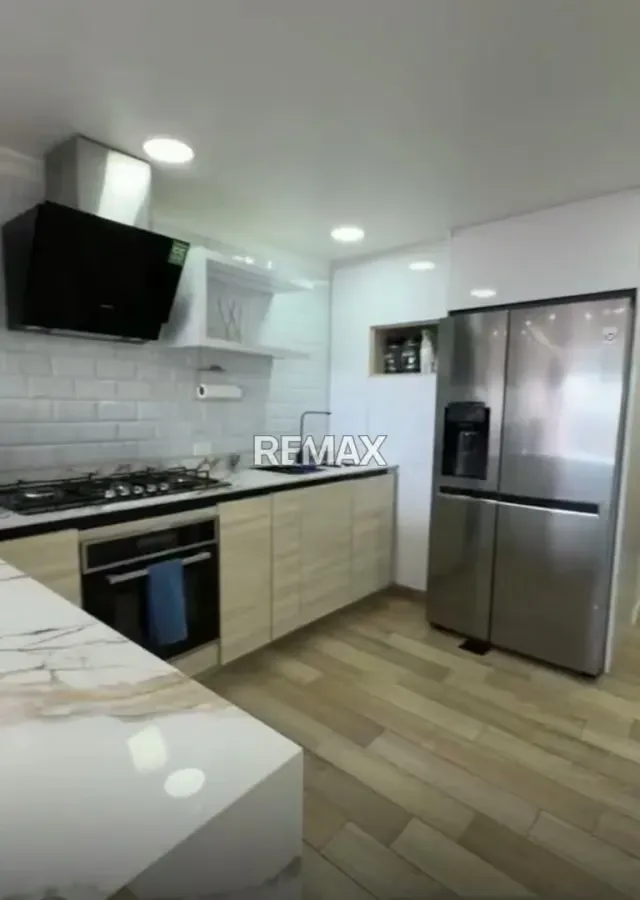 EN VENTA ESPECTACULAR APARTAMENTO EN COLINAS DE LA TAHONA - 10