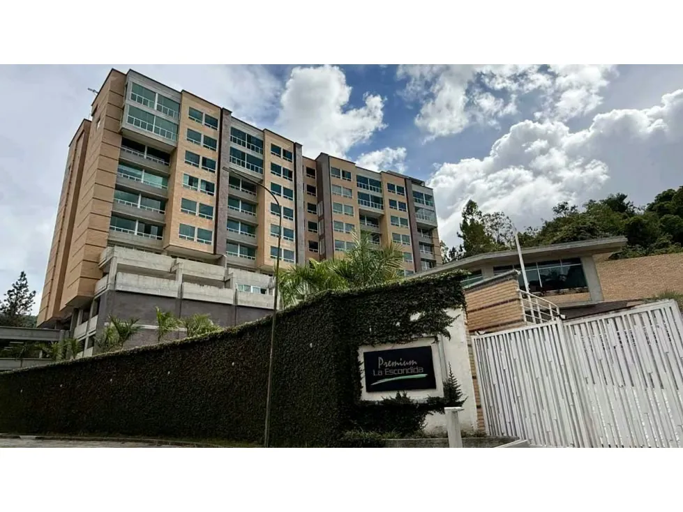 Se vende PH duplex 391m2 Urb. La escondida